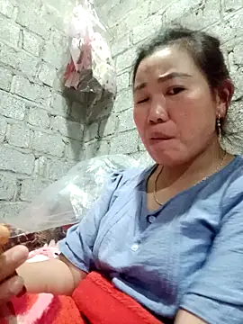 jienrrr online show from 10-22-25, 01:11