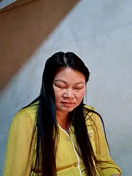 yoowwmr online show from 10-27-25, 01:26