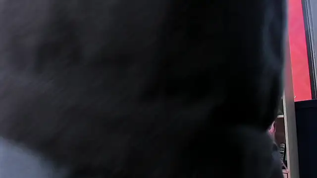 Snapshot of etham_wolf_ chatting on 10-21-25, 04:30 etham wolf online show from 10-21-25, 04:30