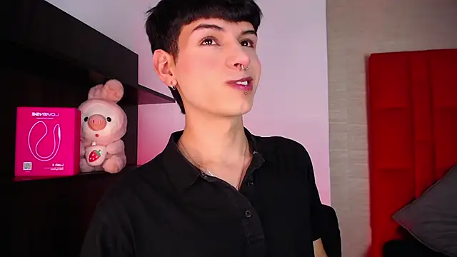 Ezra Storm online show from 01-17-26, 05:12