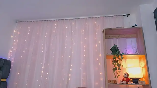 anitaglow online show from 09-28-25, 04:34