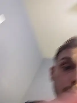 Snapshot of ShiftandStroke chatting on 02-18-26, 02:51 ShiftandStroke online show from 02-18-26, 02:51