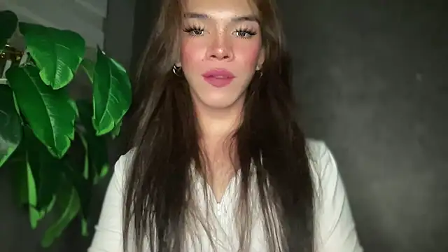 Misselliefayexxx online show from 12-18-25, 01:39