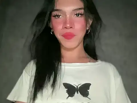 Misselliefayexxx online show from 06-28-26, 12:49