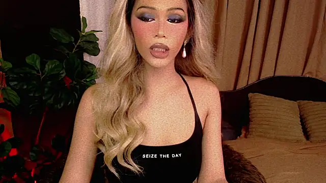 Candicebloom online show from 02-21-26, 04:30