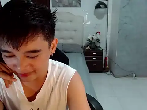 sexysam14 online show from 11-04-25, 05:28