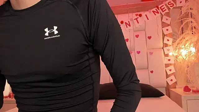 Snapshot of Daphne_And_Roger chatting on 02-13-26, 11:06 Daphne And Roger online show from 02-13-26, 11:06