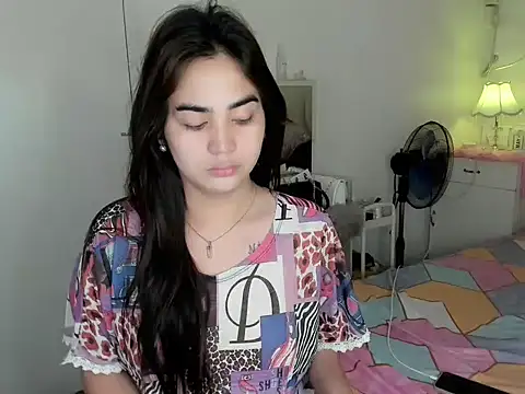 Alovelydoll nica online show from 05-09-26, 12:27