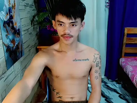 urhunky boy online show from 06-24-26, 08:52