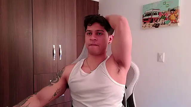 Snapshot of domsantiago_ chatting on 09-20-25, 02:51 domsantiago online show from 09-20-25, 02:51