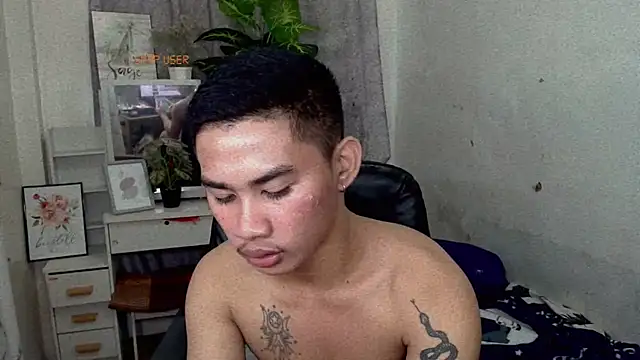 Snapshot of asianhardcock25 chatting on 09-12-25, 11:21 asianhardcock25 online show from 09-12-25, 11:21