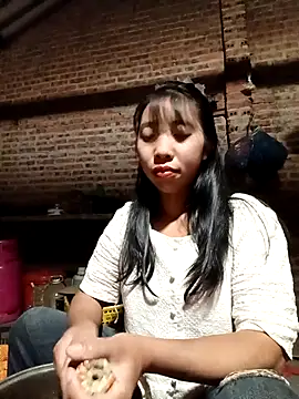 emaame68 online show from 11-28-25, 12:08