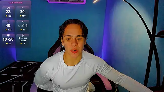 Maximiliano scoott   online show from 10-03-25, 06:49