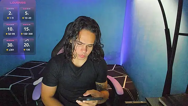 Maximiliano scoott   online show from 10-15-25, 06:52