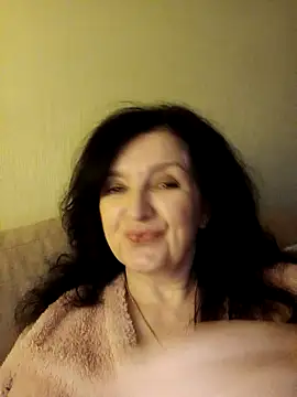 Snapshot of MilaSky4701 chatting on 11-11-25, 02:06 MilaSky4701 online show from 11-11-25, 02:06