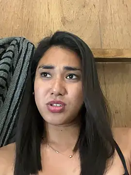 Snapshot of magnificent_kitana chatting on 03-28-26, 05:56 magnificent kitana online show from 03-28-26, 05:56