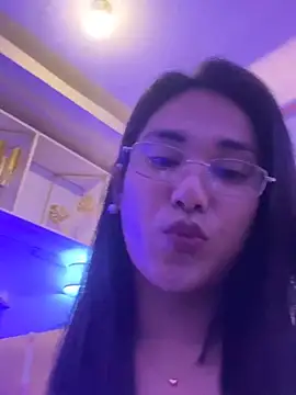 Snapshot of magnificent_kitana chatting on 04-03-26, 08:18 magnificent kitana online show from 04-03-26, 08:18