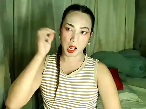 Snapshot of beatiful_lust chatting on 02-06-26, 06:29 beatiful lust online show from 02-06-26, 06:29