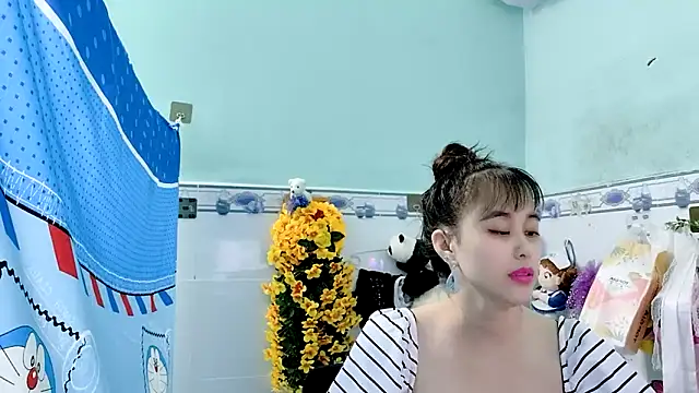 emgaixinhngoan online show from 09-30-25, 03:39