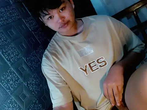 Reynelcock online show from 09-14-25, 08:41