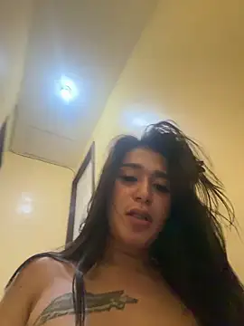 Snapshot of CassieXMarga chatting on 04-13-26, 01:33 CassieXMarga online show from 04-13-26, 01:33
