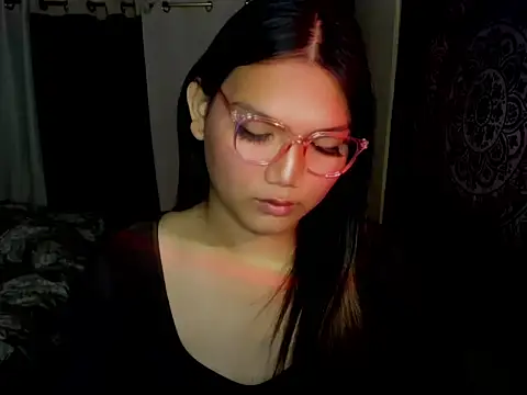 Lou heart online show from 12-17-25, 10:10