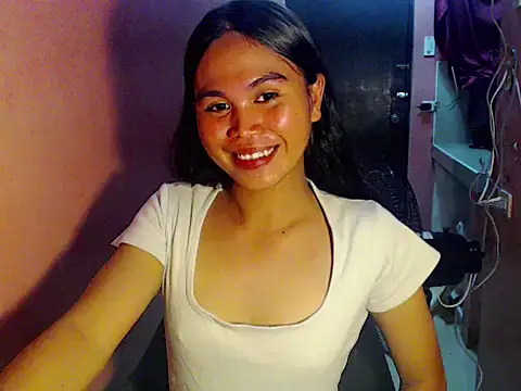 Snapshot of Sassy_Bianca chatting on 06-14-26, 04:58 Sassy Bianca online show from 06-14-26, 04:58