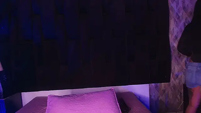 Snapshot of wensheng_ chatting on 09-27-25, 07:19 wensheng online show from 09-27-25, 07:19