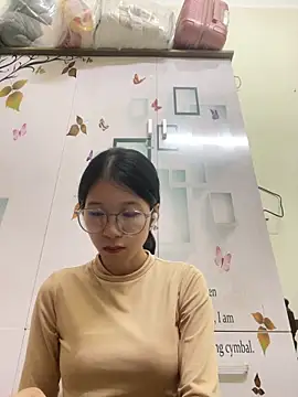 meomeo2k6 online show from 11-12-25, 07:20