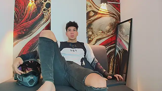 ALAN REDINGER online show from 11-30-25, 01:15