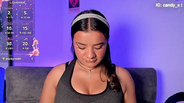 Shophie thoopson online show from 03-12-26, 03:34