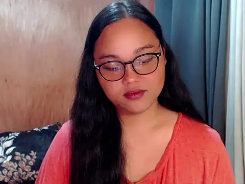  Lylia online show from 10-05-25, 12:20