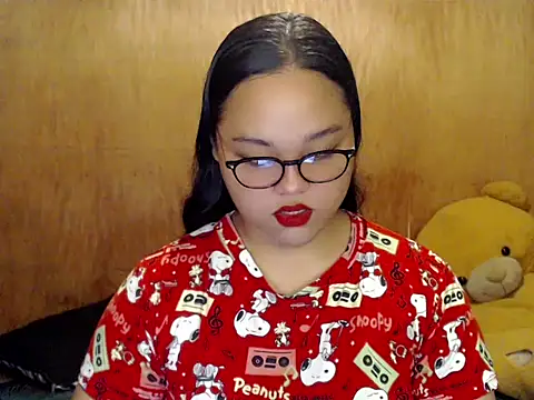  Lylia online show from 11-03-25, 09:54