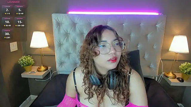 AliceCamxxx online show from 11-04-25, 12:37