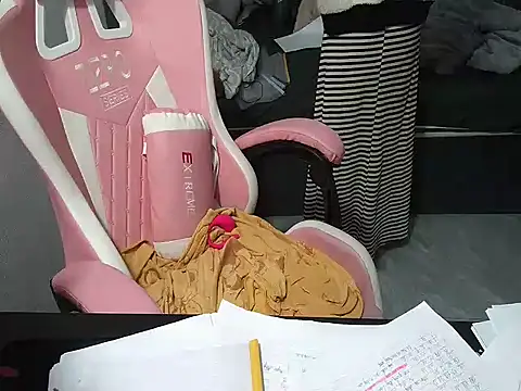 Ori-Yannie online show from 02-13-26, 04:25