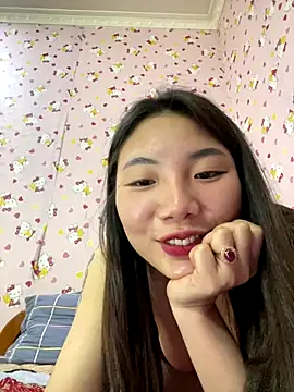 D2sweet online show from 12-18-25, 03:51