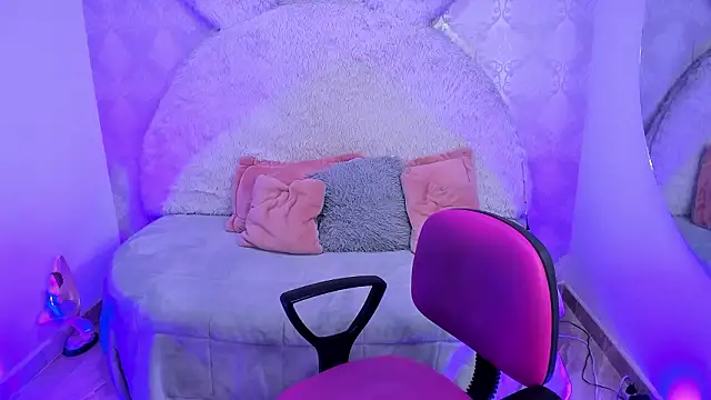 Snapshot of Sarita_jane chatting on 03-21-26, 03:22 Sarita jane online show from 03-21-26, 03:22