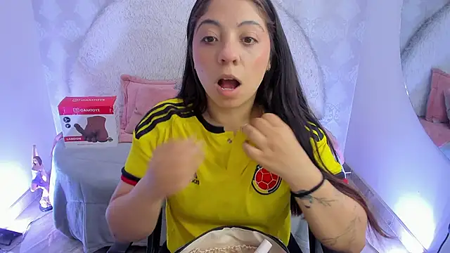 Sarita jane online show from 06-18-26, 02:45