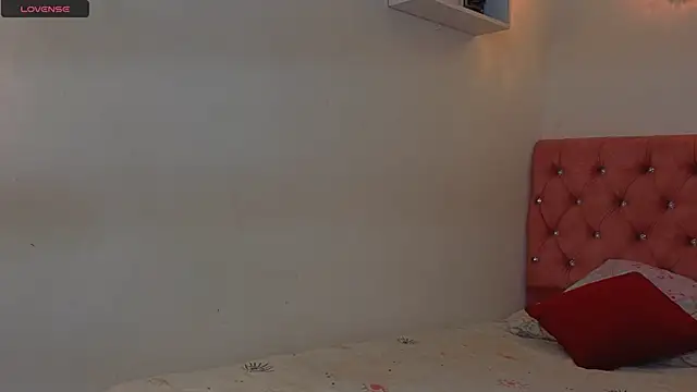 Kyra Honey online show from 10-07-25, 07:55