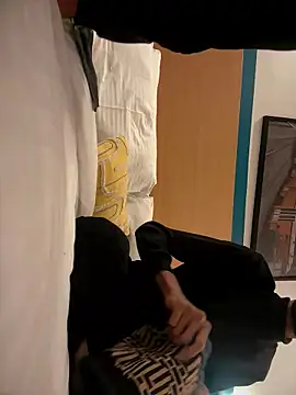 rockyy23boy online show from 01-10-26, 03:25