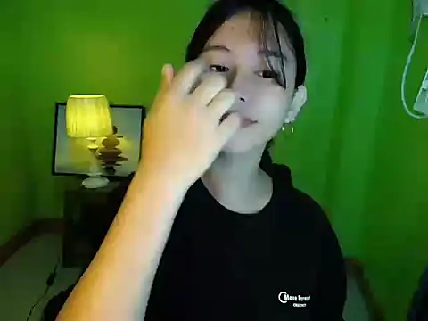 Snapshot of Ricaliciuos chatting on 03-11-26, 10:49 Ricaliciuos online show from 03-11-26, 10:49