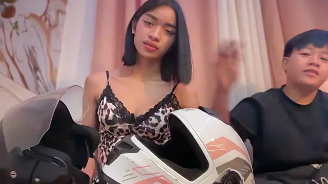 Yoursexy adriana online show from 06-13-26, 11:19