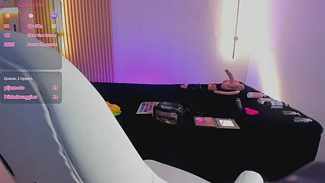 liah cleir online show from 04-11-26, 07:18