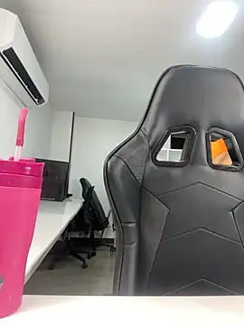 megan bigboobs  online show from 10-21-25, 10:38