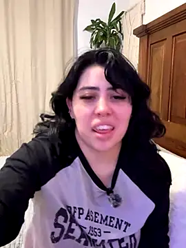 Snapshot of Draculona-666 chatting on 10-09-25, 03:26 Draculona-666 online show from 10-09-25, 03:26