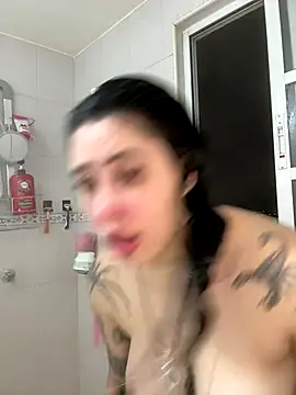 Snapshot of Draculona-666 chatting on 10-10-25, 06:56 Draculona-666 online show from 10-10-25, 06:56