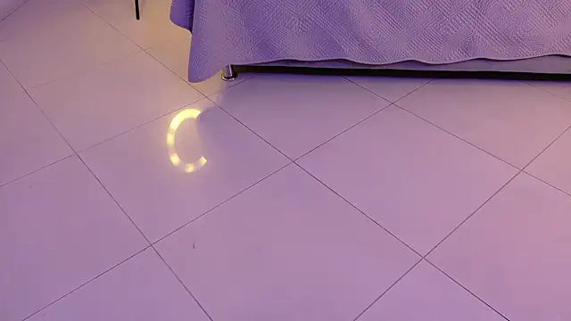 BeccaReedd online show from 10-16-25, 01:50