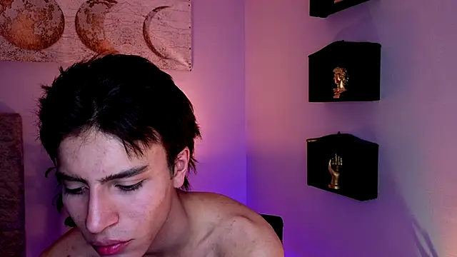 Christopher 77 online show from 10-09-25, 03:37