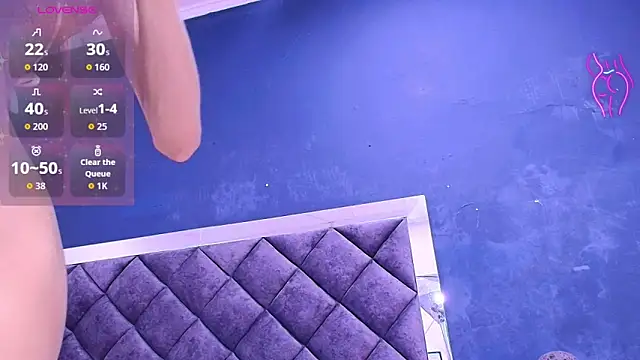 Dani dreams19 online show from 02-10-26, 09:30