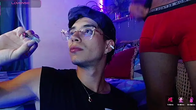 Dylann west online show from 09-26-25, 03:32